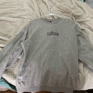 Nike crew neck